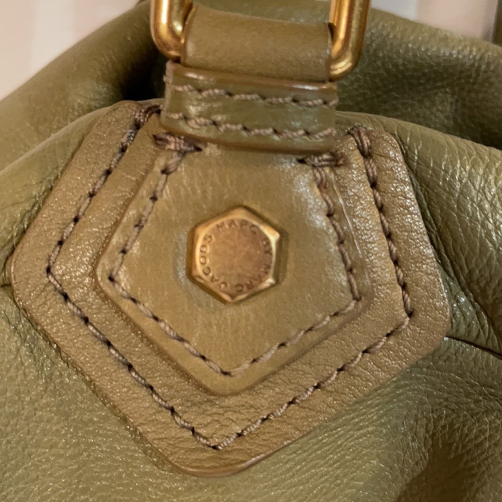 Marc By MarcJacobs Standard Supply - Picture 13 of 13